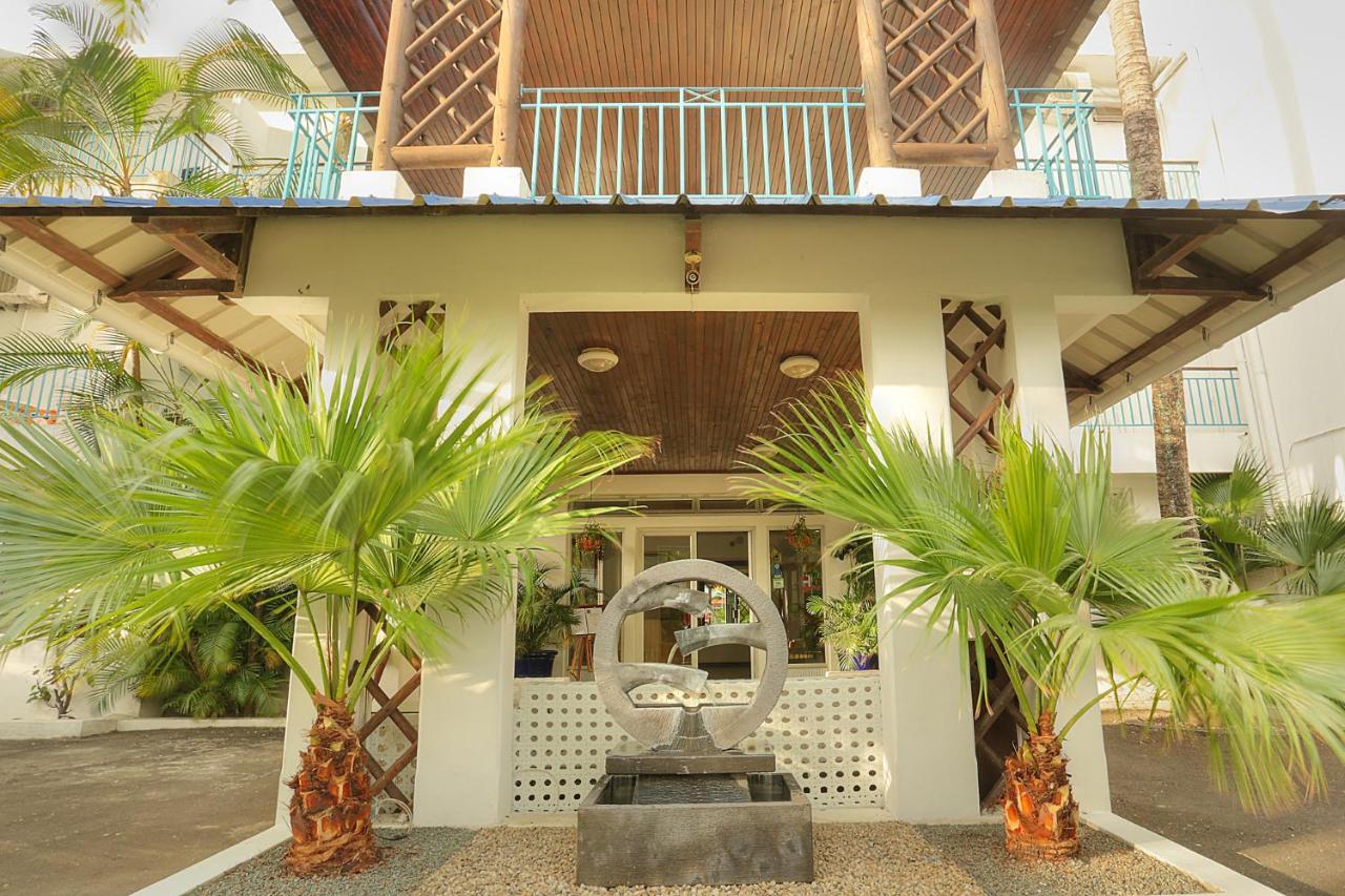 Dzama Hotel Grand Baie Extérieur photo